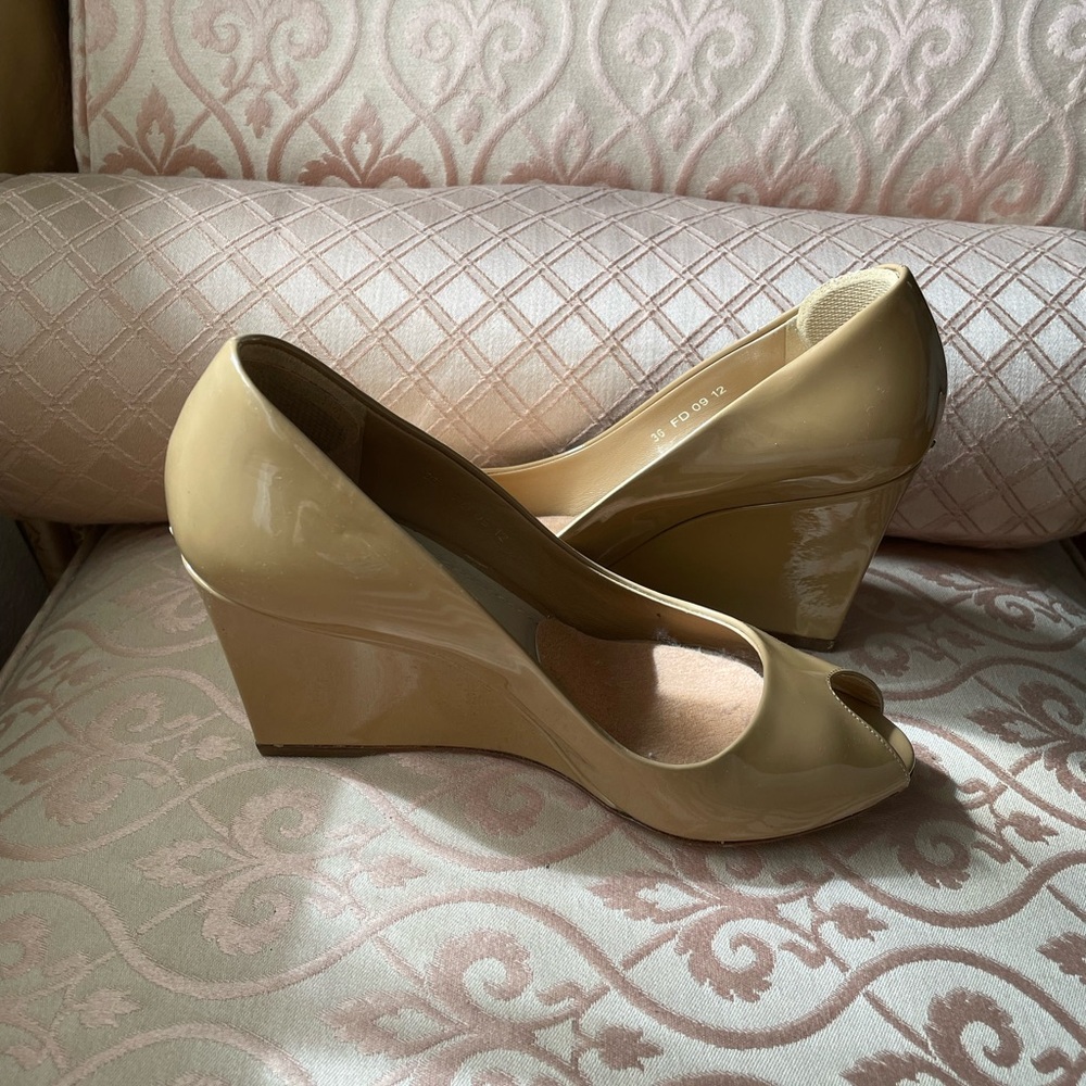 Christian Dior patent leather peep toe wedge